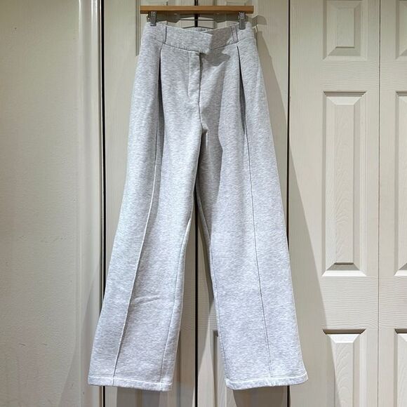 ASOS DESIGN Gray Heather Baggy Pleated Wide Leg Tailored Sweatpants Athleisure - Picture 2 of 12